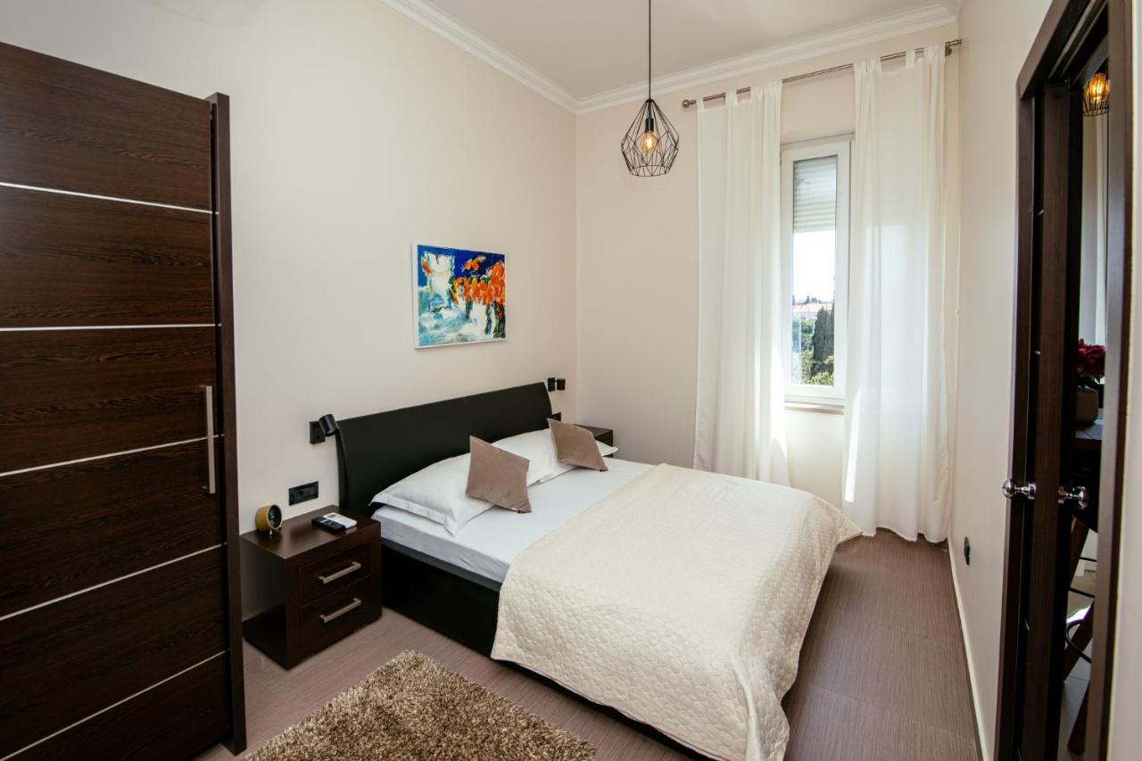 City Harbour Deluxe Suites 扎达尔 外观 照片