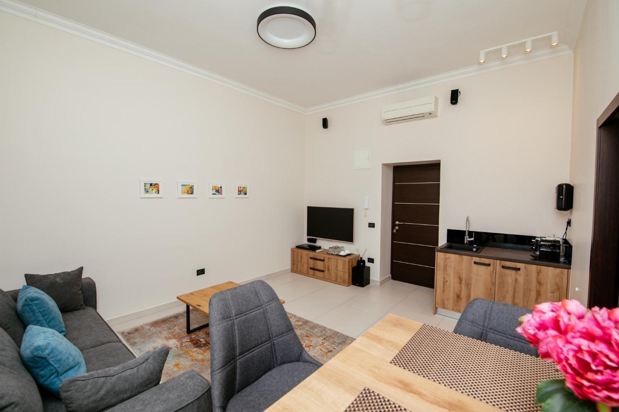 City Harbour Deluxe Suites 扎达尔 客房 照片
